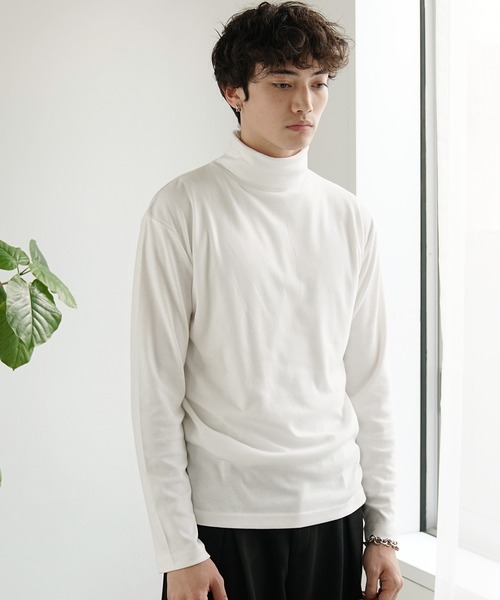 長袖Tシャツ メンズ ハーフタートルネック リボン装飾 ２色 Ellno Loset（エルノロゼット）の「タートルネック刺繍ロンT（T
