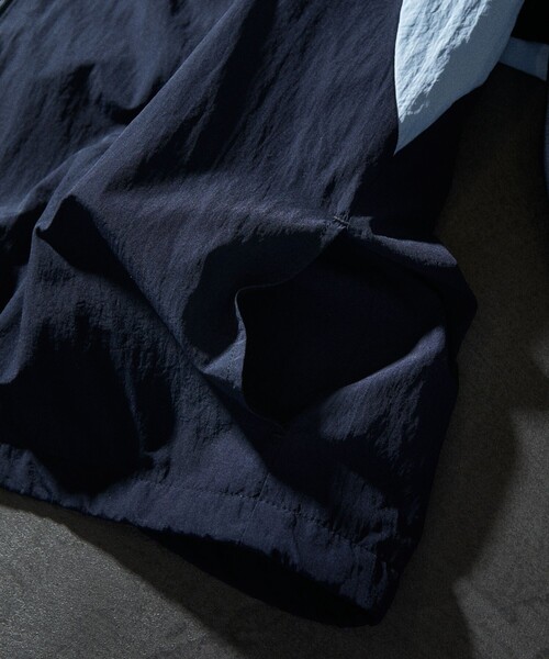 UMBRO（アンブロ）の「UMBRO/アンブロ 別注 Nylon Jacket/ナイロンジャケット（ブルゾン・メンズ・ブラック/ネイビー・MEDIUM/LARGE/X-LARGE）」の11枚目の写真