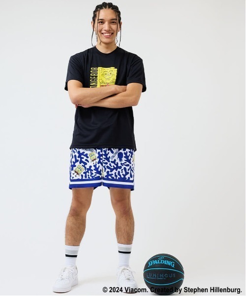 SPALDING（スポルディング）の「【SPALDING/スポルディング】Tシャツ スポンジ・ボブ バスケットボール フリーク/半袖Tシャツ（Tシャツ/カットソー・メンズ・ブラック/ホワイト・X-LARGE/LARGE/MEDIUM/SMALL）」の4枚目の写真
