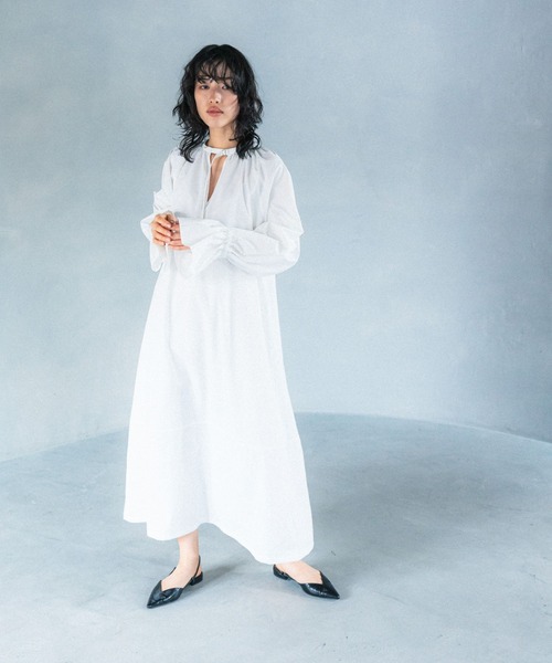 LEPSIM(レプシィム)の「【FOR I SERIES】デザインロングワンピース 110831(ワンピース・レディース・カーキ/ブラック/オフホワイト・FREE)」の4枚目の写真