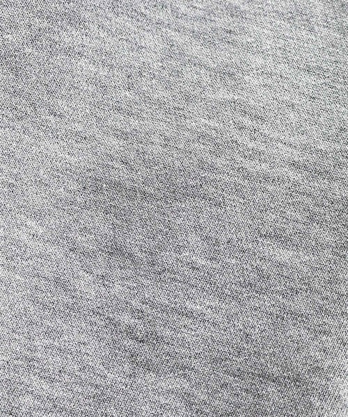 ELFRANK（エルフランク）の「ショート丈Vネック裏毛トップス【綿100％使用】（Tシャツ/カットソー・レディース・ベージュ/グレー/ブラック・FREE）」の21枚目の写真