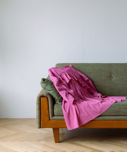 KBF（ケイビーエフ）の「ドロストギャザースリーブミニワンピース（ワンピース・レディース・ピンク/アイボリー/ブラック・ONE）」の10枚目の写真