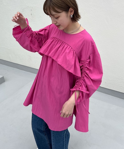 KBF（ケイビーエフ）の「ドロストギャザースリーブミニワンピース（ワンピース・レディース・ピンク/アイボリー/ブラック・ONE）」の12枚目の写真