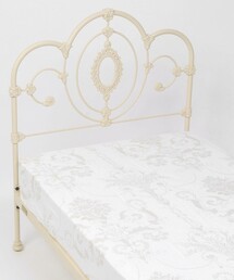 子供部屋に ローラアシュレイ キトゥン デュベカバー