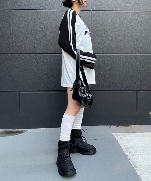 Figments（フィグメンツ）の「サイドラインビッグラグランロンT（Tシャツ/カットソー・レディース・ブラック・FREE）」の6枚目の写真