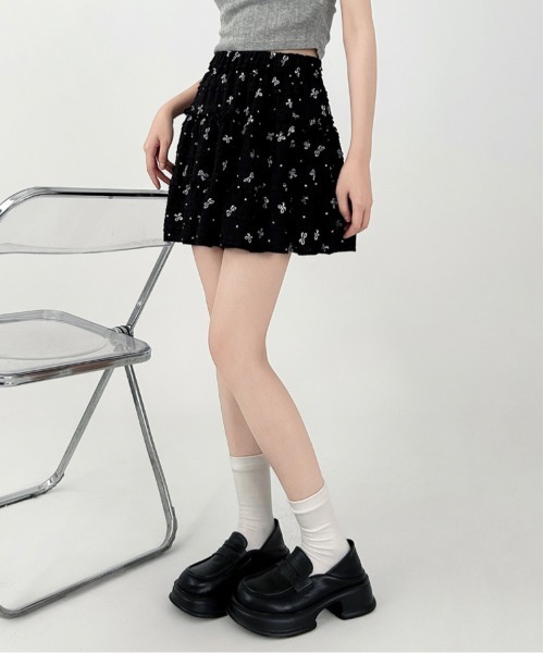 gossip!ロサンゼルス(ゴシップロサンゼルス)の「リボン ティアードミニスカート(スカート・レディース・オフホワイト/ブラック・S/M)」の12枚目の写真