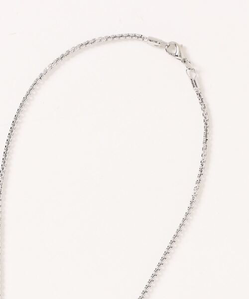 MUTURA（ムツラ）の「Wチャームネックレス（ネックレス・メンズ・ブラック/シルバー・ONE SIZE）」の3枚目の写真