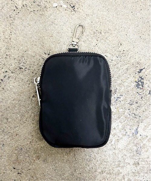 COMMON WARE（コモンウェアー）の「EM:cheek  チーク　square shoulder  スクエアショルダー（ショルダーバッグ・レディース・パープル/ブラック/アイボリー・FREE）」の12枚目の写真