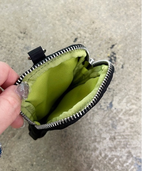 COMMON WARE（コモンウェアー）の「EM:cheek  チーク　square shoulder  スクエアショルダー（ショルダーバッグ・レディース・パープル/ブラック/アイボリー・FREE）」の10枚目の写真