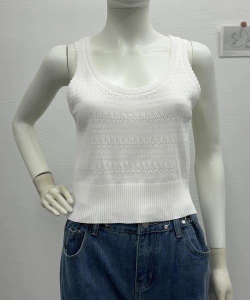 Miniministore(ミニミニストア)の「タンクトップ 透かし編みニット 重ね着(タンクトップ・レディース・ブラック/ホワイト・FREE)」の9枚目の写真