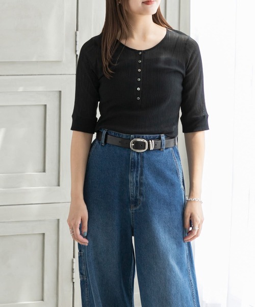 URBAN RESEARCH（アーバンリサーチ）の「ヘンリーネックシアーカットソー（Tシャツ/カットソー・レディース・ミント/オフホワイト/ブラック・FREE）」の3枚目の写真