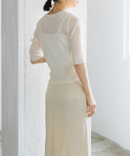 URBAN RESEARCH（アーバンリサーチ）の「ヘンリーネックシアーカットソー（Tシャツ/カットソー・レディース・ミント/オフホワイト/ブラック・FREE）」の5枚目の写真