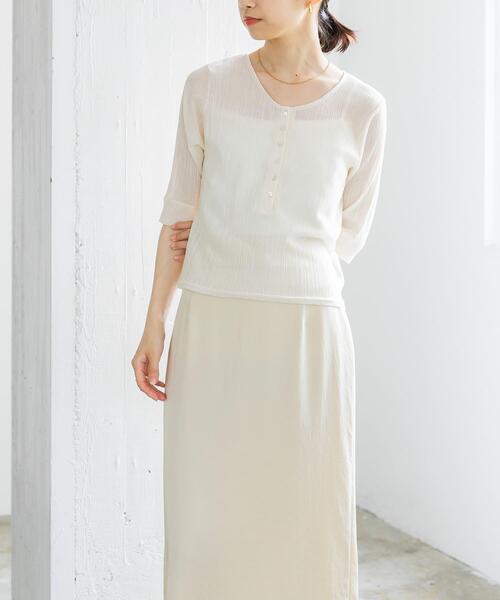 URBAN RESEARCH（アーバンリサーチ）の「ヘンリーネックシアーカットソー（Tシャツ/カットソー・レディース・ミント/オフホワイト/ブラック・FREE）」の6枚目の写真