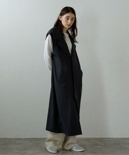 MINERTE(ミネルテ)の「【MINERTE】cut out tailored gilet / 裾カットアウトテーラードジレ(ベスト・レディース・チャコールグレー/カーキブラウン・FREE)」の18枚目の写真