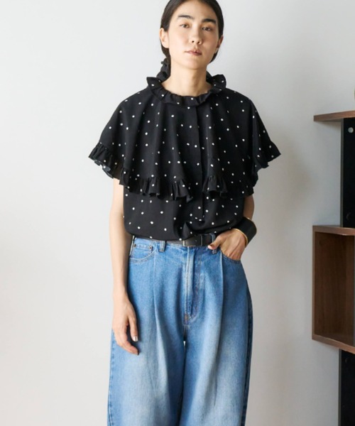 Libra Cue(リブラ キュー)の「ケープフリルブラウス(シャツ/ブラウス・レディース・グリーン/ブラック/ナチュラル/ドット・FREE)」の17枚目の写真