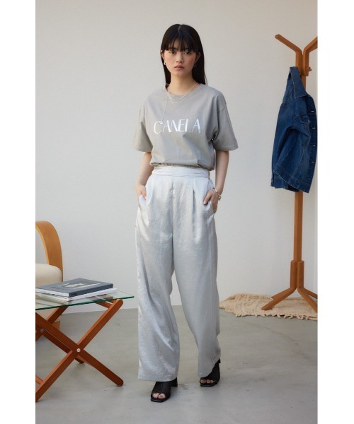 AZUL by moussy（アズールバイマウジー）の「メタリックロゴTシャツ（Tシャツ/カットソー・レディース・オフホワイト/グレー/ブラック・FREE）」の22枚目の写真