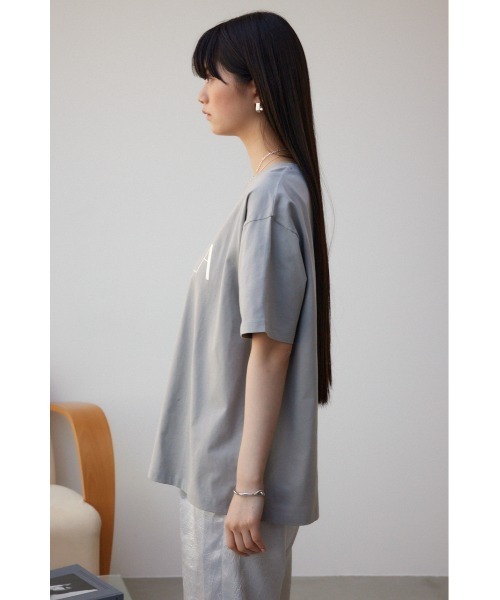 AZUL by moussy（アズールバイマウジー）の「メタリックロゴTシャツ（Tシャツ/カットソー・レディース・オフホワイト/グレー/ブラック・FREE）」の20枚目の写真