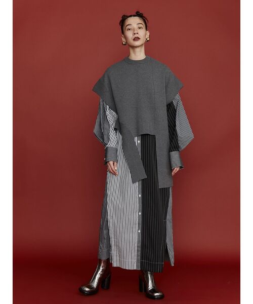 UN3D.（アンスリード）の「ASYMME ARCH KNIT VEST / アシメ
