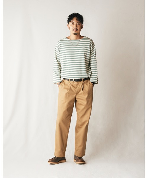 CALEE（キャリー）の「T/C TWILL TUCK WIDE TROUSERS（チノパンツ・メンズ・ベージュ/ブラック/グレー/ブラウン・LARGE/X-LARGE/MEDIUM/SMALL/XX-LARGE）」の5枚目の写真