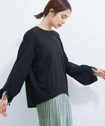 袖口ドロストコクーンプルオーバー