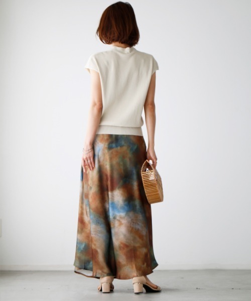 Ehre style（エーレスタイル）の「アラフォー世代をワンランク上に見せる！ぼかしアート柄スカート（スカート・レディース・ブラウン系・FREE）」の3枚目の写真