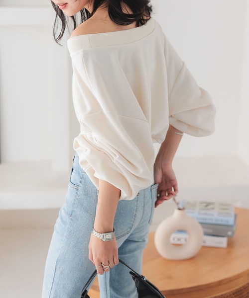 KOBE LETTUCE（コウベレタス）の「オフショルスウェットトップス（スウェット・レディース・スミクロ/アイボリー系/グレー/ブラック・M）」の10枚目の写真