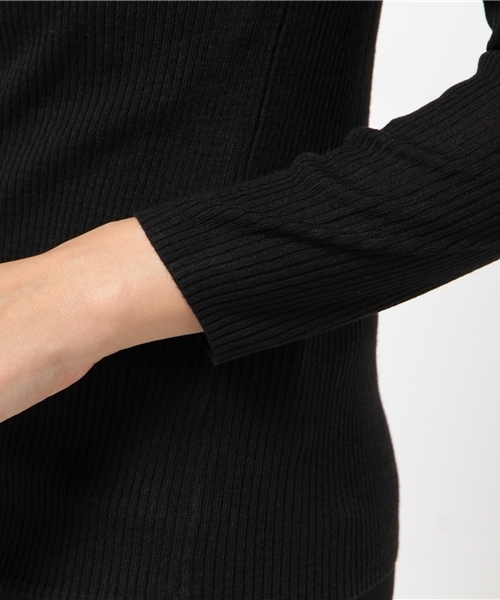 LBC（エルビーシー）の「12G4シャコンボトルネックプルオーバー（ニット/セーター・レディース・グレー/ブルー/マスタード/ブラック/オリーブ・MEDIUM）」の9枚目の写真