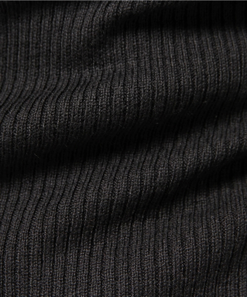 LBC（エルビーシー）の「12G4シャコンボトルネックプルオーバー（ニット/セーター・レディース・グレー/ブルー/マスタード/ブラック/オリーブ・MEDIUM）」の11枚目の写真