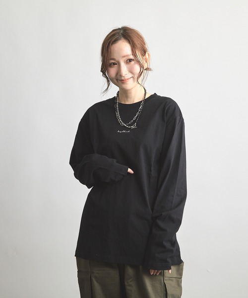 B'day(ビーデイ)の「ヘヴィウェイト天竺 プリント 長袖 クルーネック(Tシャツ/カットソー・レディース・ブラック/ホワイト/ベージュ・LARGE/MEDIUM)」の16枚目の写真