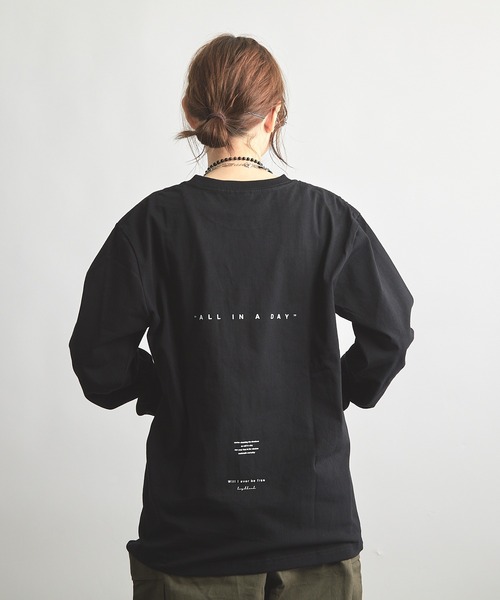 B'day(ビーデイ)の「ヘヴィウェイト天竺 プリント 長袖 クルーネック(Tシャツ/カットソー・レディース・ブラック/ホワイト/ベージュ・LARGE/MEDIUM)」の9枚目の写真