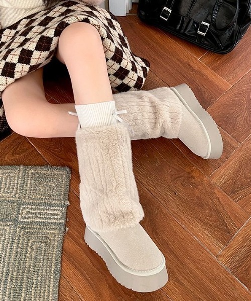 AsRiRe（アスリレイ）の「フェイクファームートンブーツ（ブーツ・レディース・アイボリー・S/M/L）」の7枚目の写真