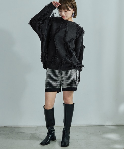 Fashion Letter(ファッションレター)の「ジグザグフリンジ オーバーサイズニット(ニット/セーター・レディース・アイボリー/ブラック・M)」の16枚目の写真