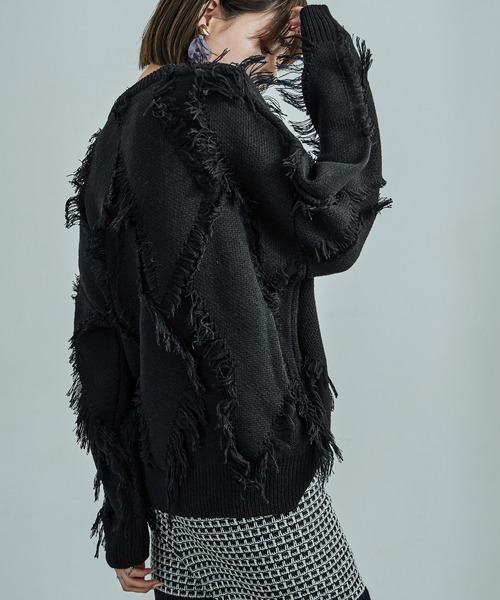 Fashion Letter(ファッションレター)の「ジグザグフリンジ オーバーサイズニット(ニット/セーター・レディース・アイボリー/ブラック・M)」の20枚目の写真