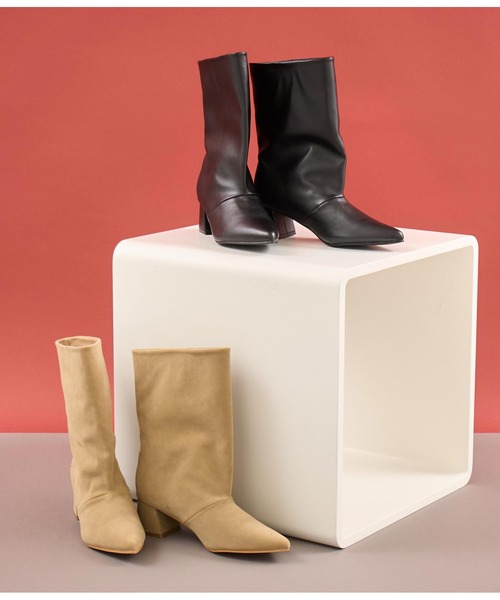 Settimissimo（セッティミッシモ）の「ワイド シャフト ミドル ブーツ（ブーツ・レディース・ベージュ/ブラック・S/M/L）」の3枚目の写真