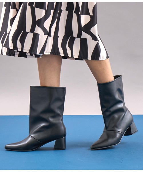 Settimissimo（セッティミッシモ）の「ワイド シャフト ミドル ブーツ（ブーツ・レディース・ベージュ/ブラック・S/M/L）」の4枚目の写真