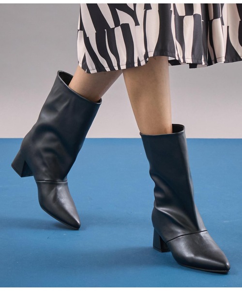 Settimissimo（セッティミッシモ）の「ワイド シャフト ミドル ブーツ（ブーツ・レディース・ベージュ/ブラック・S/M/L）」の5枚目の写真