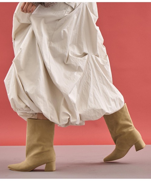 Settimissimo（セッティミッシモ）の「ワイド シャフト ミドル ブーツ（ブーツ・レディース・ベージュ/ブラック・S/M/L）」の9枚目の写真