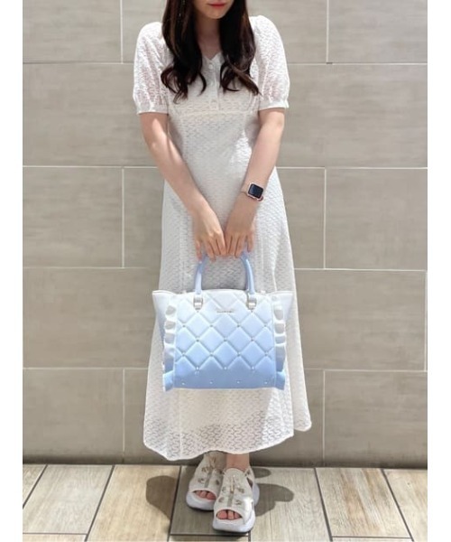 SAMANTHAVEGA(サマンサベガ)の「グラデーションパールフラッター(小)(ハンドバッグ・レディース・ピンク/ライトブルー・FREE)」の18枚目の写真