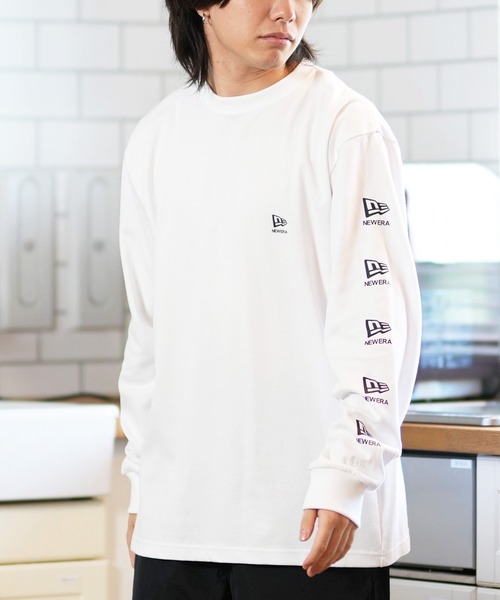 NEW ERA(ニューエラ)の「NEW ERA/ニューエラ 長袖Tシャツ/ロンT スリーブプリント 吸水速乾 14324676/14324677/14324678(Tシャツ/カットソー・メンズ・ブラック/ストーン/ホワイト・L/M/XXL/XL)」の1枚目の写真