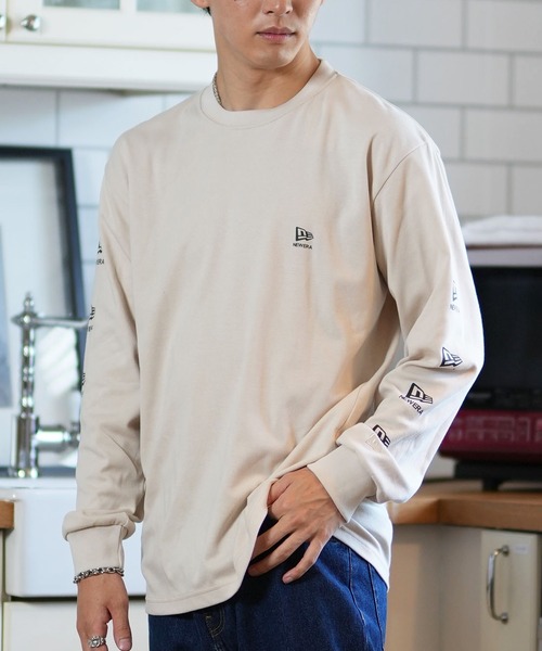 NEW ERA(ニューエラ)の「NEW ERA/ニューエラ 長袖Tシャツ/ロンT スリーブプリント 吸水速乾 14324676/14324677/14324678(Tシャツ/カットソー・メンズ・ブラック/ストーン/ホワイト・L/M/XXL/XL)」の2枚目の写真