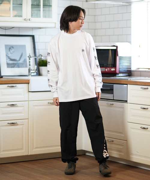 NEW ERA(ニューエラ)の「NEW ERA/ニューエラ 長袖Tシャツ/ロンT スリーブプリント 吸水速乾 14324676/14324677/14324678(Tシャツ/カットソー・メンズ・ブラック/ストーン/ホワイト・L/M/XXL/XL)」の10枚目の写真