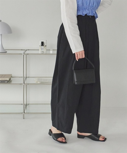 titivate（ティティベイト）の「カーヴィーシルエットゴムパンツ（その他パンツ・レディース・ピンク/ブラウン/ブラック/ホワイト・L/M/S）」の3枚目の写真