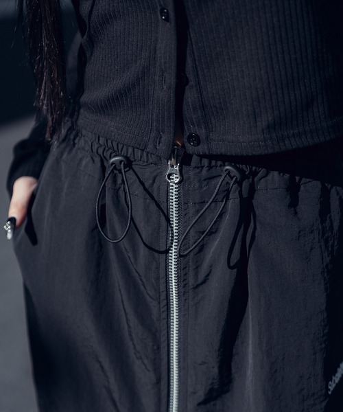 Subciety(サブサエティ)の「Front zip gather skirt【WOMEN】(スカート・レディース・ブラック/ネイビー・FREE)」の9枚目の写真