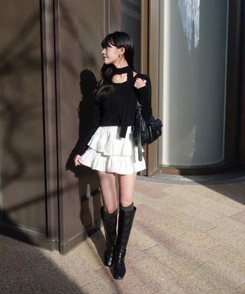 mellowneon(メロウネオン)の「ベロアチョーカーセットトップス(Tシャツ/カットソー・レディース・アイボリー/ブラック/チャコールグレー・FREE)」の13枚目の写真