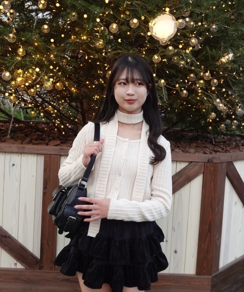 mellowneon(メロウネオン)の「ベロアチョーカーセットトップス(Tシャツ/カットソー・レディース・アイボリー/ブラック/チャコールグレー・FREE)」の9枚目の写真