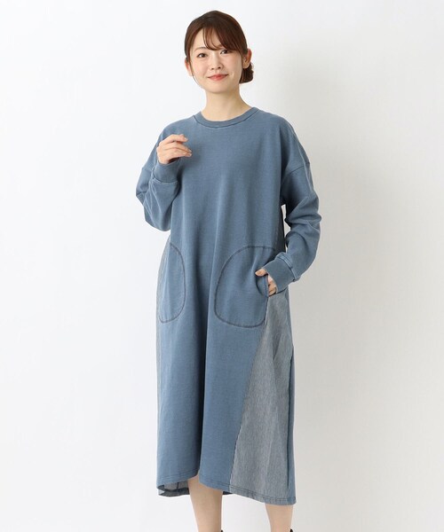 one'sterrace(ワンズテラス)の「インディゴ染め ポケット付きワンピース(ワンピース・レディース・ブルー系その他7/ネイビー系5・02)」の2枚目の写真