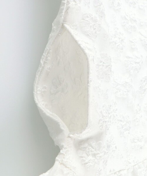 BRANSHES（ブランシェス）の「【b.+A】金子綾/膨れジャガードワンピース（ワンピース・キッズ・ブラック/オフホワイト・90/100/110/120/130/140/150）」の7枚目の写真