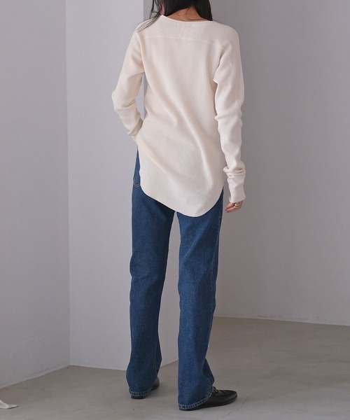 AKTE（アクテ）の「レギュラーフィットデニムパンツ（デニムパンツ・レディース・ブルー・1/2/2T）」の18枚目の写真