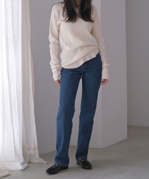 AKTE（アクテ）の「レギュラーフィットデニムパンツ（デニムパンツ・レディース・ブルー・1/2/2T）」の21枚目の写真