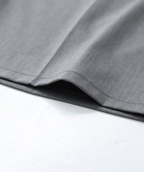 kOhAKU（コハク）の「『変形ベルトバックルタックパンツ』（スラックス・レディース・ブラック/グレー・1/2）」の18枚目の写真